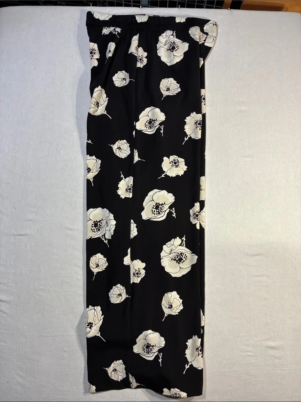 Girls' Black Floral Wide-Leg Pants